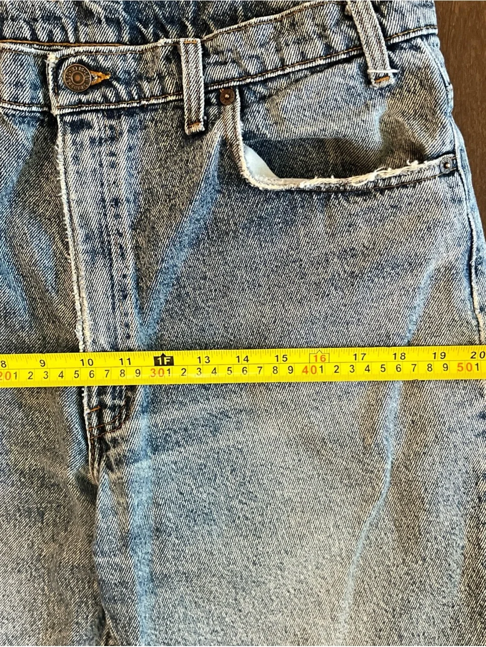 Relaxed Light Wash Men’s Jeans - Casual Straight Fit